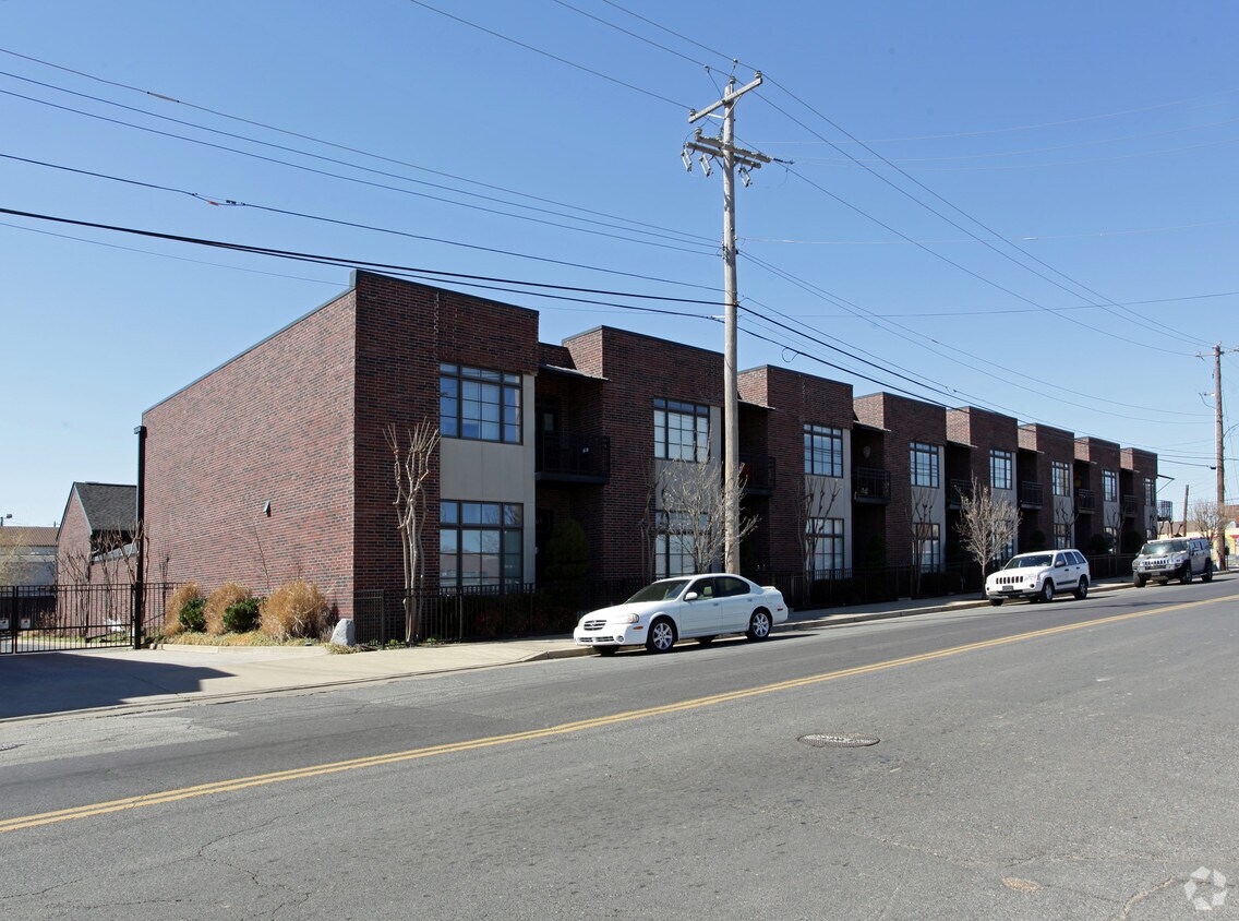 Foto principal - 3-5 W Ge Patterson Ave