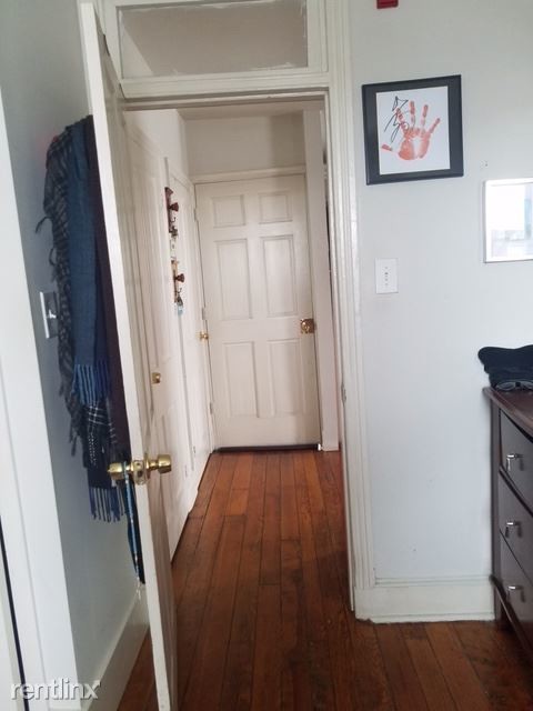 Building Photo - 1 br, 1 bath Apartment - 2635 E Lehigh Ave