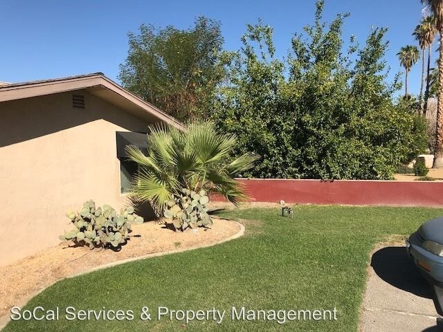 Primary Photo - 73850 Santa Rosa Way