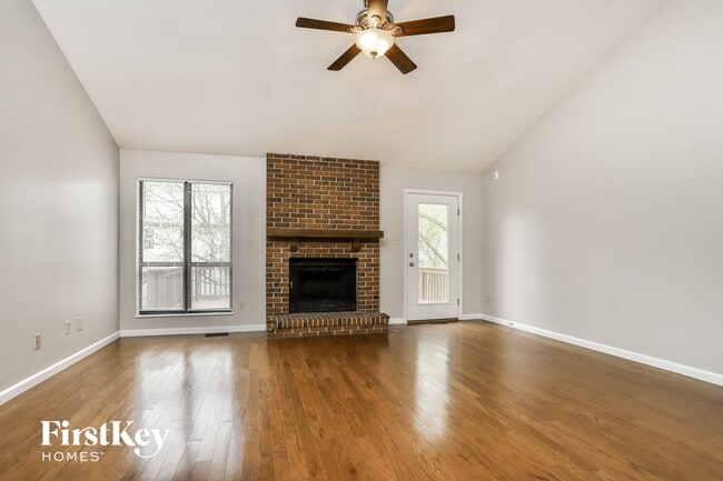 Building Photo - 221 Brookmont Farm Ct