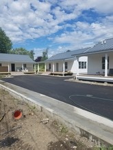 Building Photo - 1182 Spear Ave