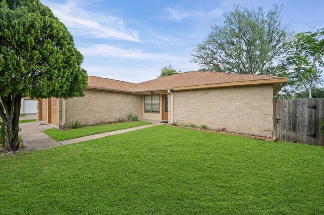 Foto del edificio - 1418 Pennygent Ln