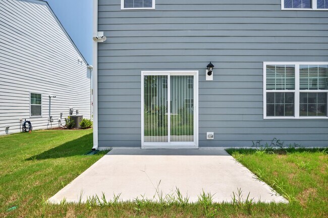 Building Photo - Brand New Construction FIVE Bedrooms!