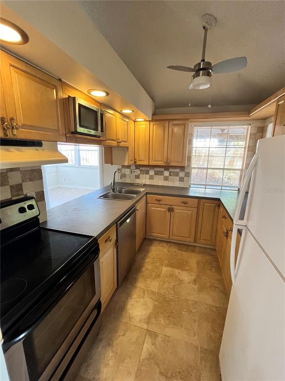 Building Photo - 2678 Markham Ct