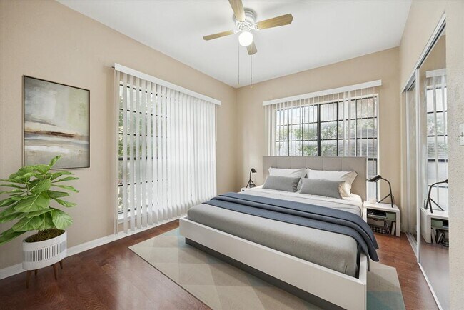 Foto del edificio - 712 W 21st St