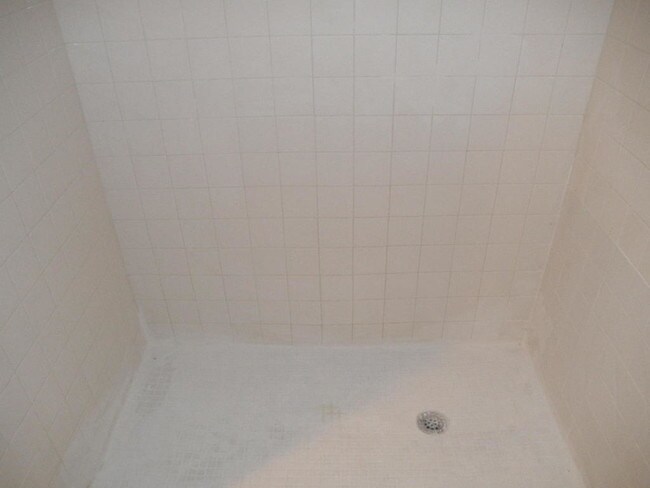 Building Photo - 1700 Forest Lakes Cir