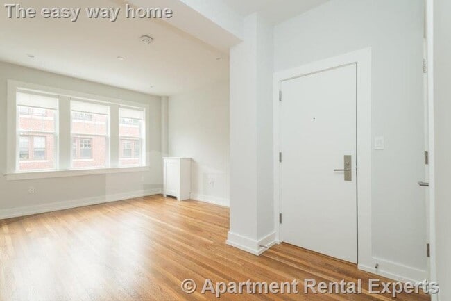 Photo - 16 Forest St Apartment