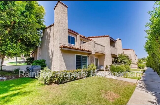 Foto del edificio - 671 Ascot Dr