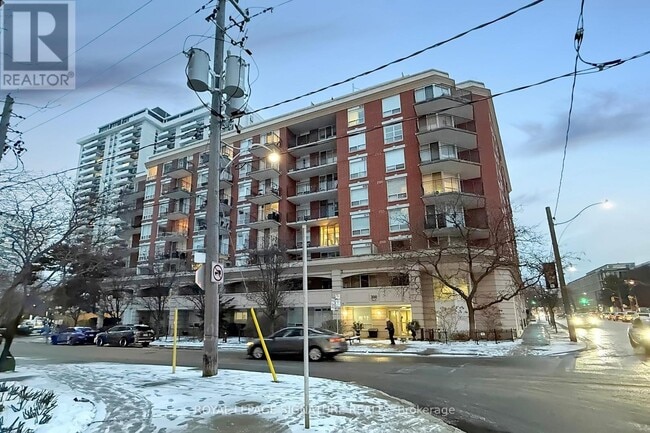 Building Photo - 300 Balliol St