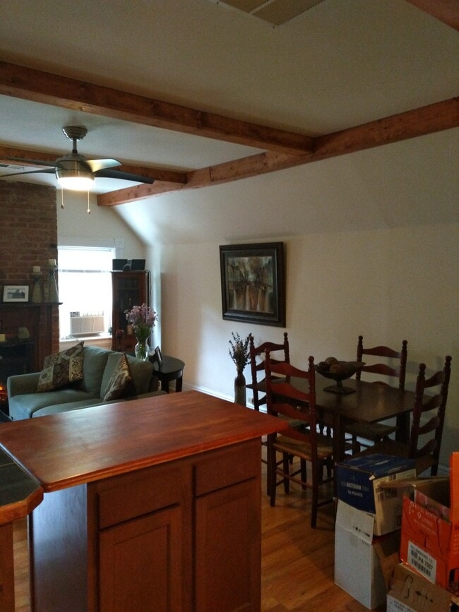 Building Photo - 5518 Stanton Ave