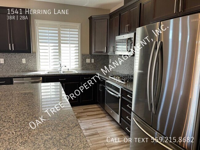Foto del edificio - 1541 Herring Ln