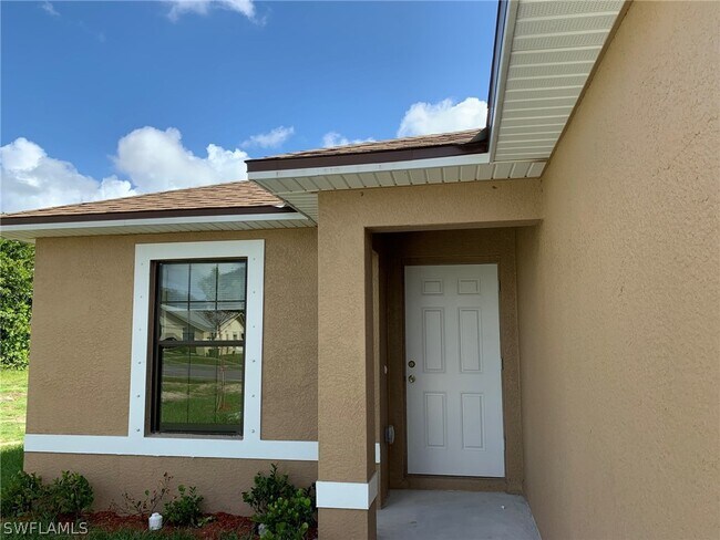 Foto del edificio - 919 Andalusia Blvd