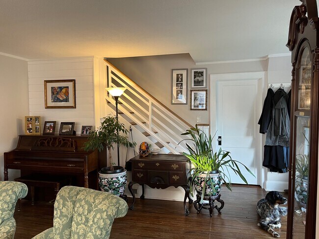 Living Room - 2359 Rosewood Ave