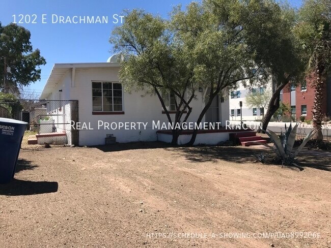Building Photo - DARLING!!  1 bedroom, 1 bathroom!