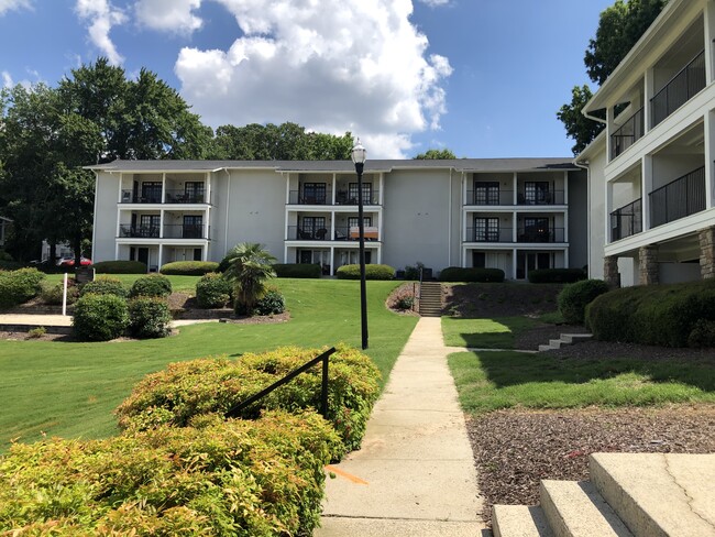 Building Photo - 1150 Collier Rd NW