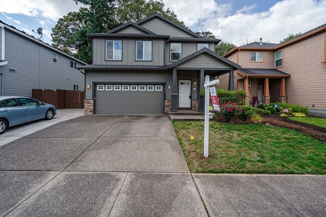 $500 Move In Special 4 Bedroom 2.5 Bath N... - $500 Move In Special  4 Bedroom 2.5 Bath N... House