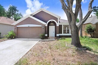 Building Photo - 930 Grand Canyon Dr