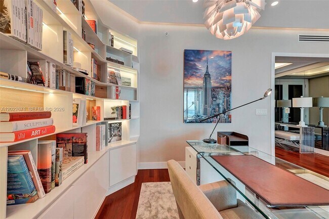 Building Photo - 16051 Collins Ave