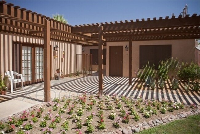 Building Photo - 73600 San Gorgonio Way