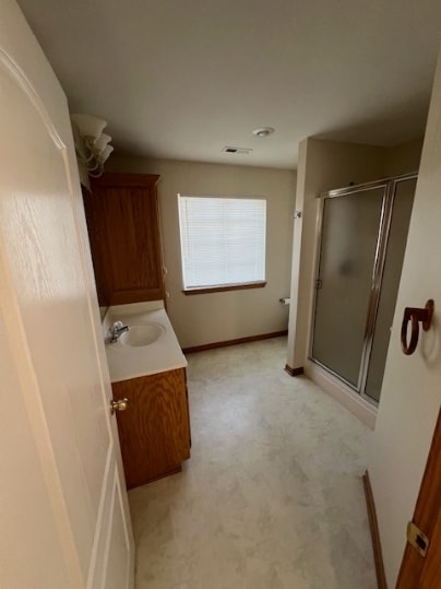 Building Photo - 1725 Sunset Dr