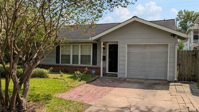 Building Photo - 5303 Evergreen St