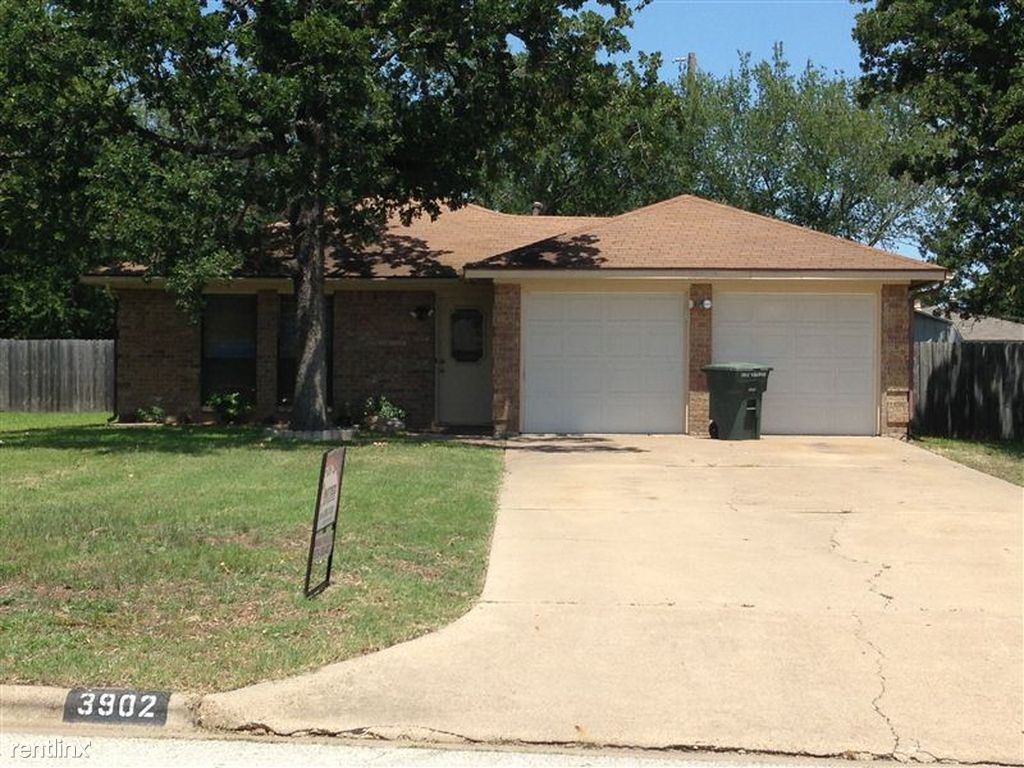 Primary Photo - 3 br, 2 bath House - 3902 Windwood Cir
