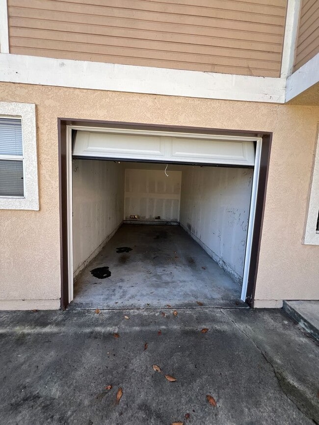 Foto del edificio - 702 Jay Cir