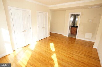 Building Photo - 1929 1st St NW