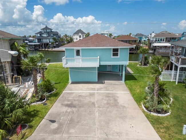 Foto del edificio - 1322 Oahu Dr