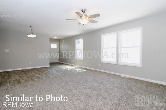 Foto del edificio - 3 br, 2 bath House - 915 Kenyon Avenue