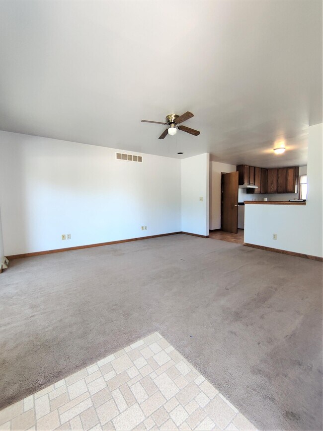 Building Photo - 2535 N 4645th Rd