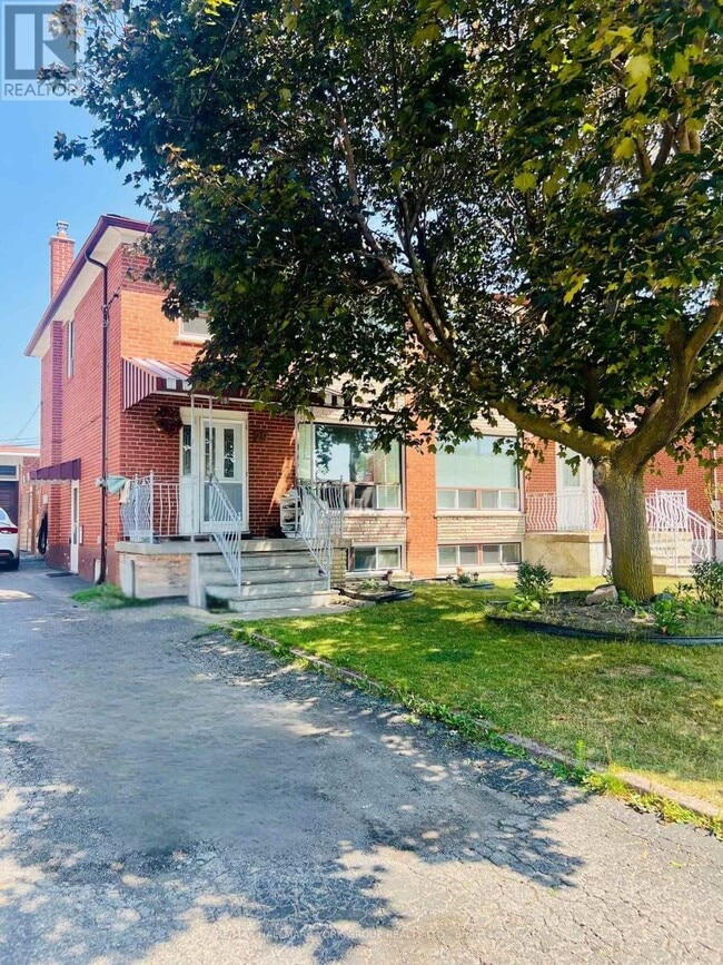 Building Photo - 29 Peterdale Rd