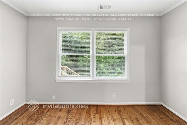 Building Photo - 2636 Allyn Way NW