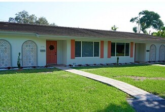 Building Photo - 10701 SW 77th Ct