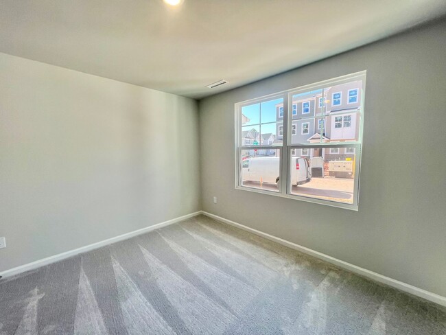 Building Photo - New Construction 3BD, 2.5BA End Unit Morri...