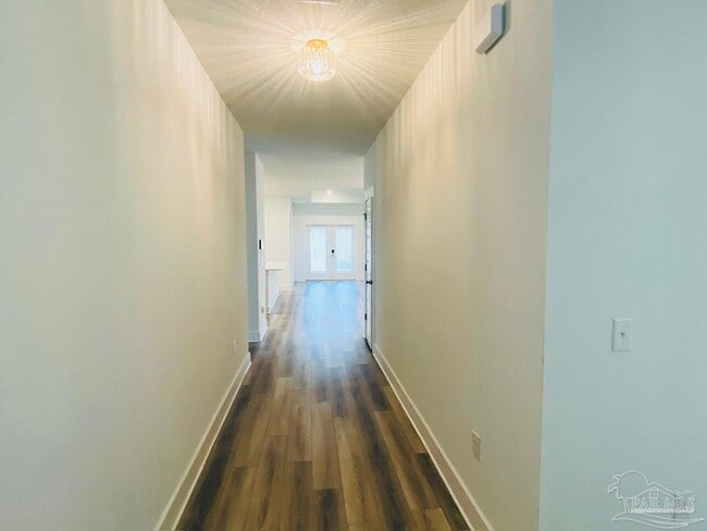 Foto del edificio - 874 Windhill Dr