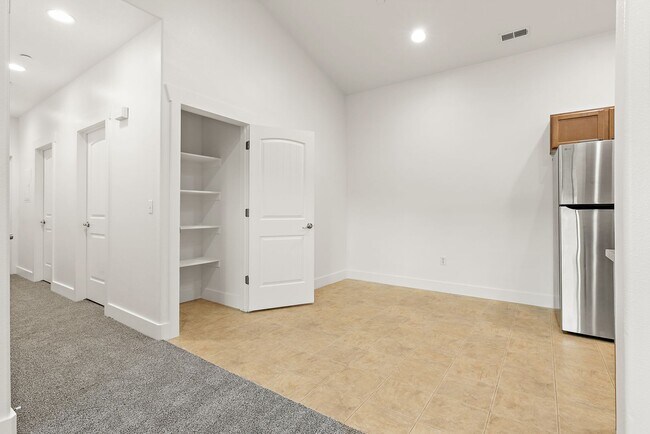 Building Photo - Saratoga Springs Rental - 3 Bedroom 2 Bath!!