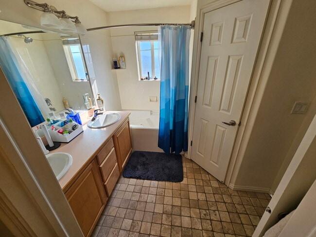 Master Bathroom - 1372 Alpine Way