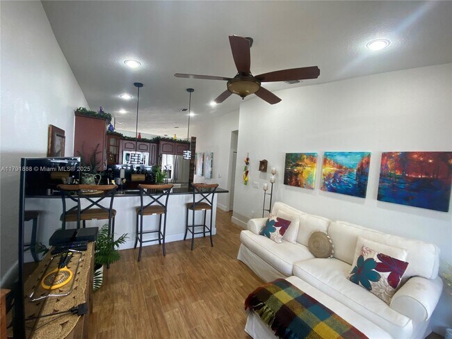 Foto del edificio - 20009 NW 80th Ave