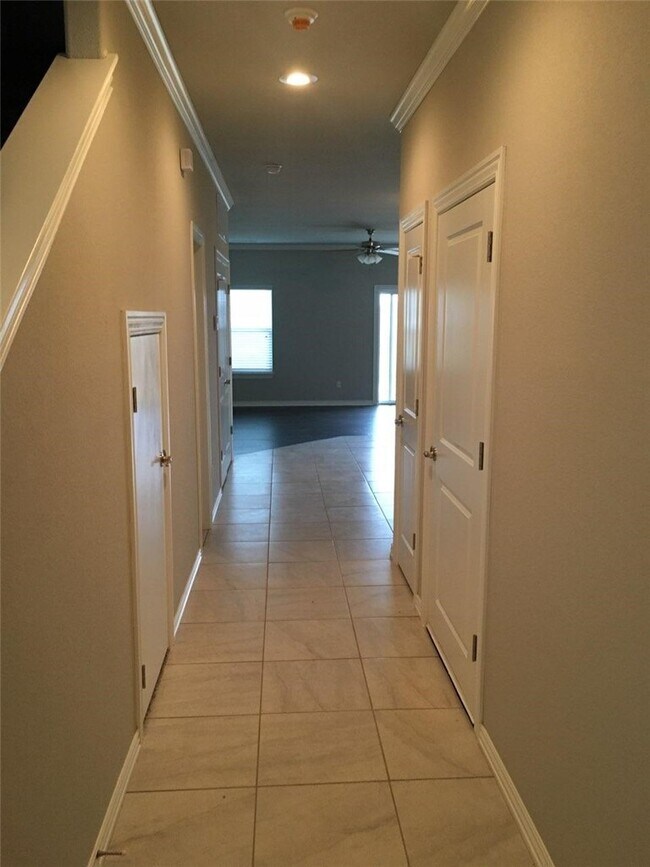 Foto del edificio - 2725 W Kilimanjaro Way