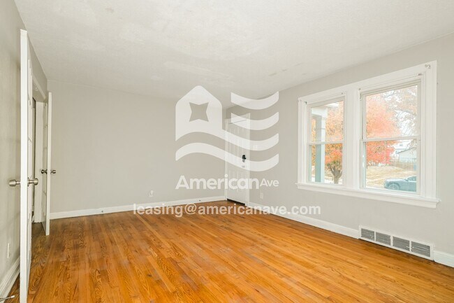 Foto del edificio - 3825 Melba Pl