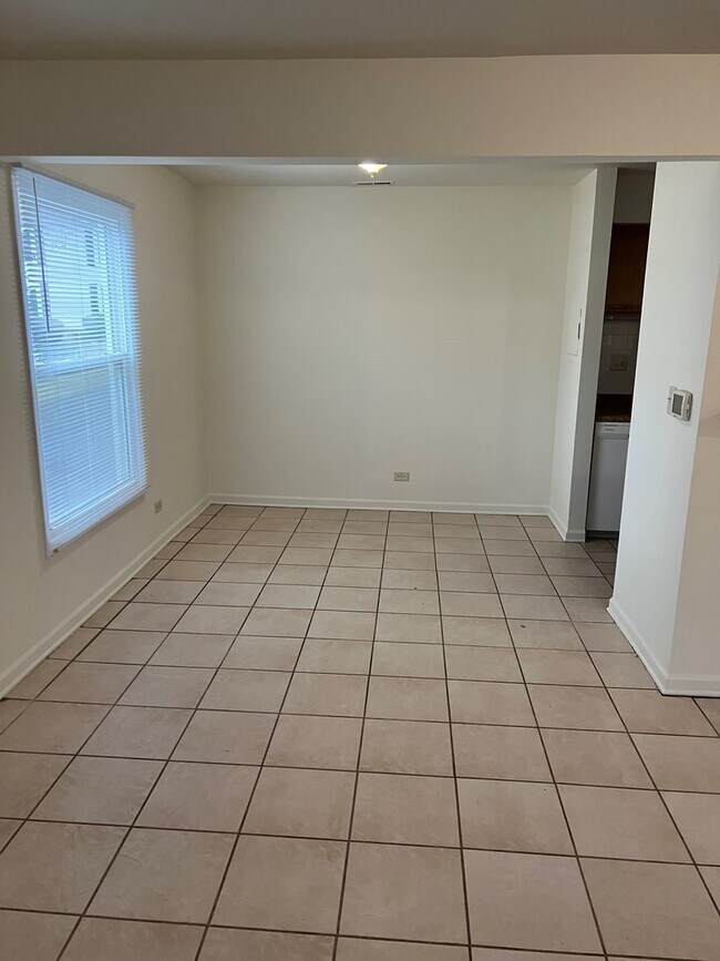 Foto del edificio - 1191 E Barberry Ln