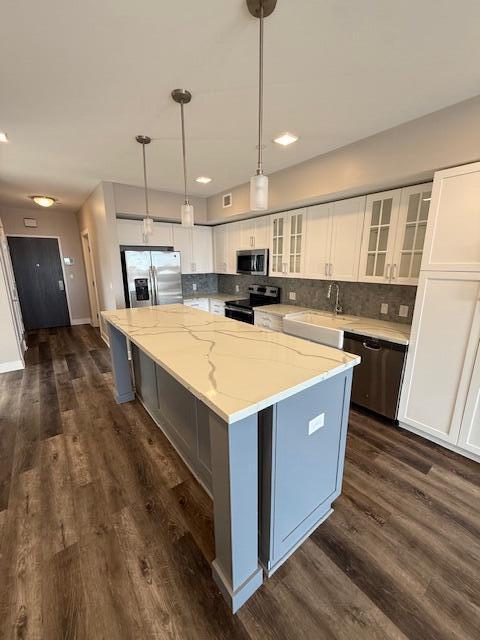 Foto del edificio - 480 N Main St