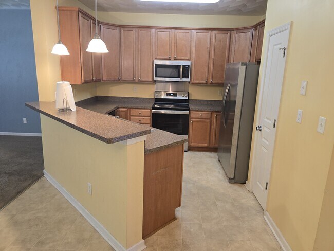 Building Photo - 1170 Gunn Hall Dr