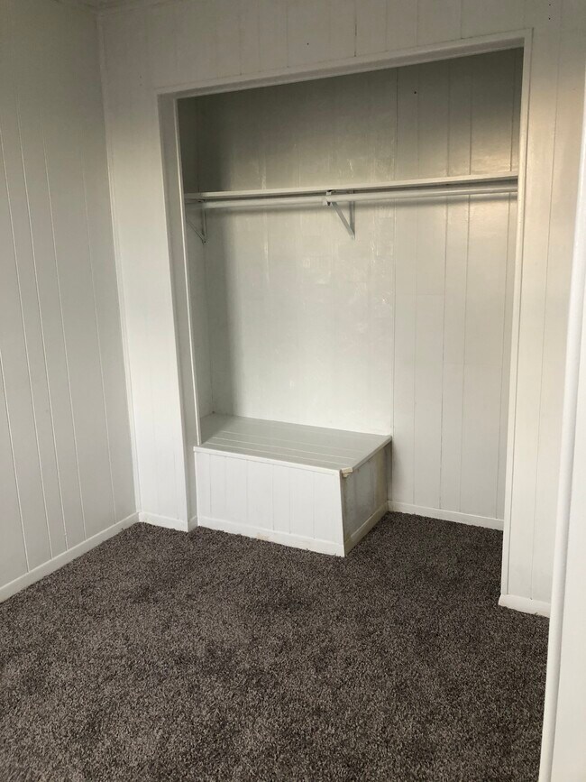 Foto del edificio - 411 Kambach St