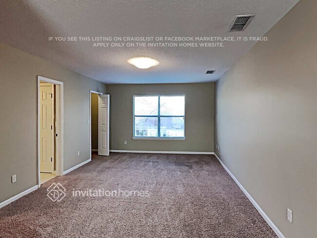 Building Photo - 1896 Bluebonnet Way