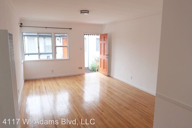 Foto del edificio - 1 br, 1 bath Apartment - 4117 W Adams Blvd