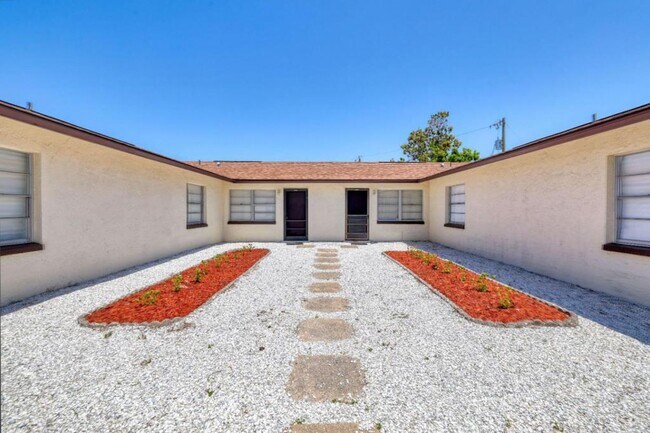 Building Photo - 16891 Carmen Ave