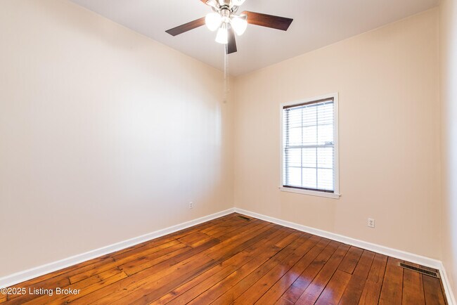 Foto del edificio - 749 S Shelby St