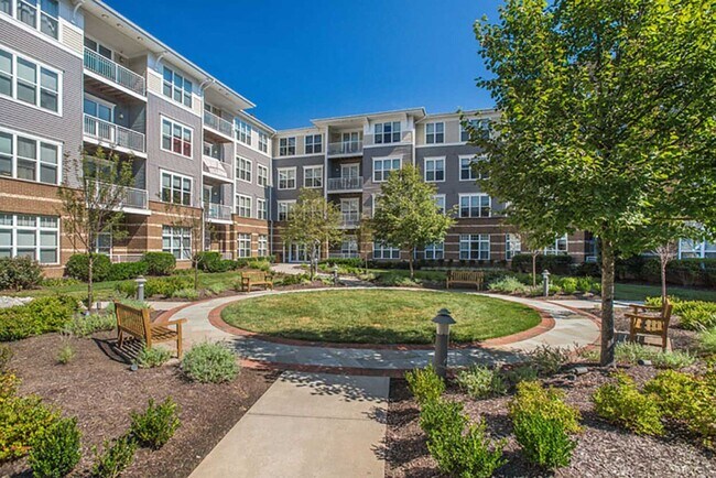 Foto del edificio - The Falls at Flint Hill